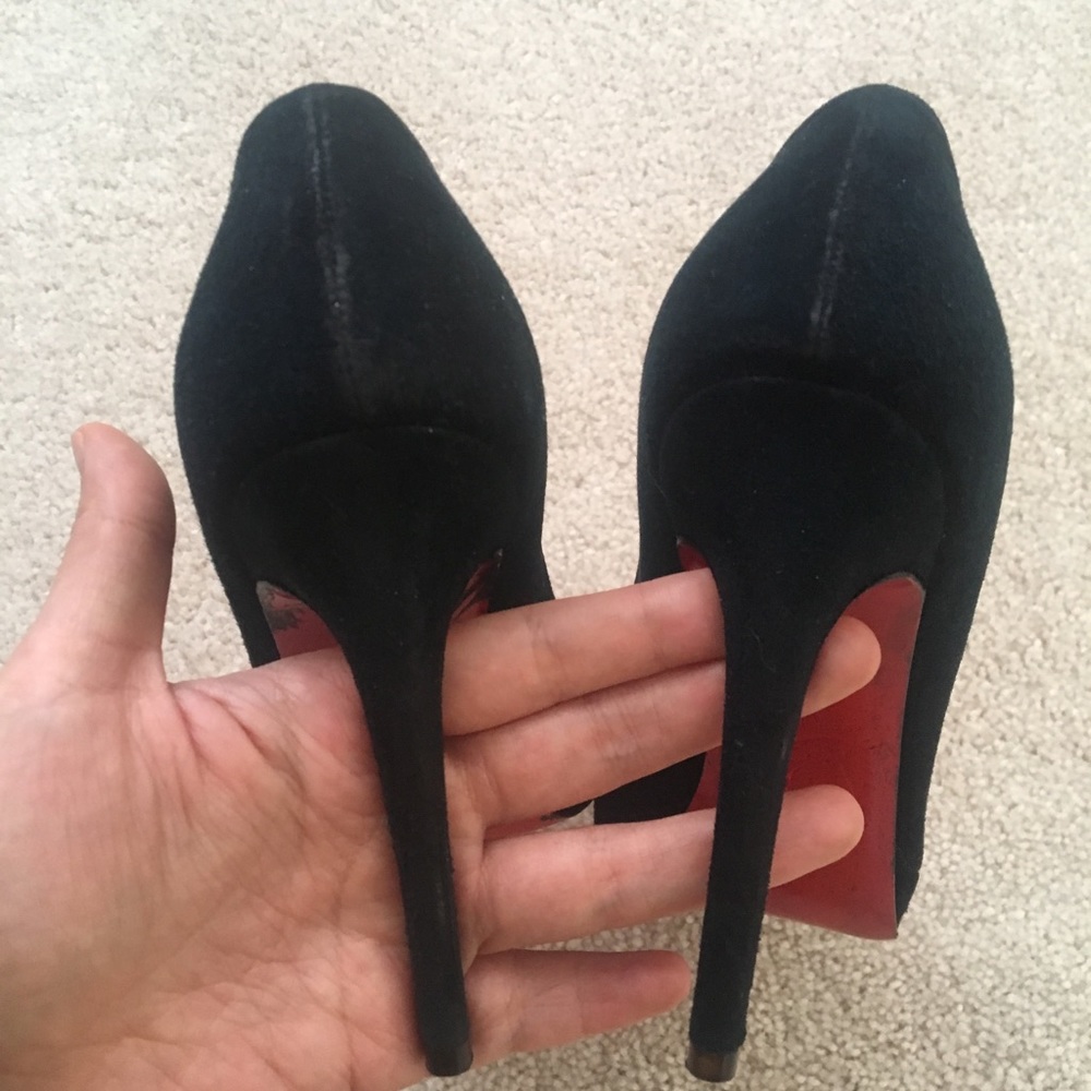 extra pic for Louboutin new simple